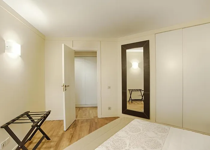 Executive In The Heart Of Lissabon